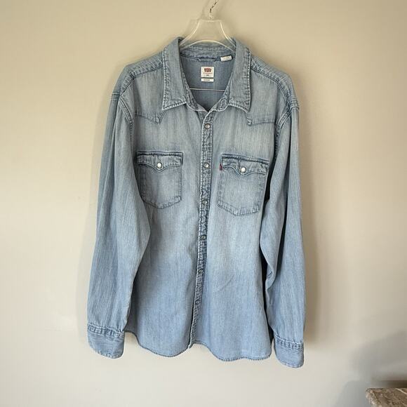 LEVIS Shirt Men XXL Light Blue Denim Long Sleeve Button Up Western Pearl Snap